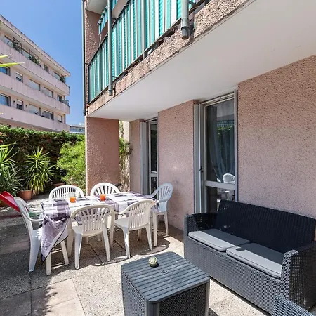 Apartment Familial Avec Jardin Ensoleille Dans La Cite Des Potiers *
