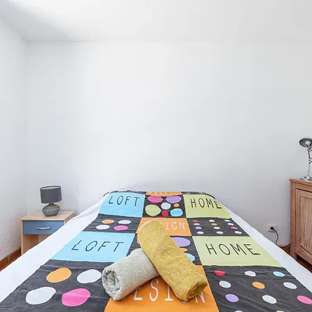 Apartment Familial Avec Jardin Ensoleille Dans La Cite Des Potiers Vallauris